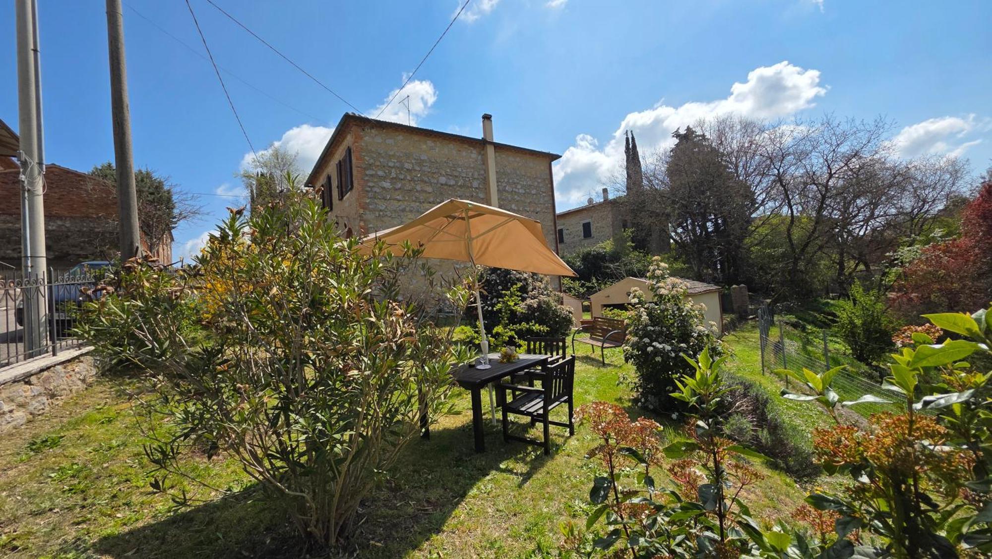 A Casa Di Gabri Villa Montefollonico Bagian luar foto