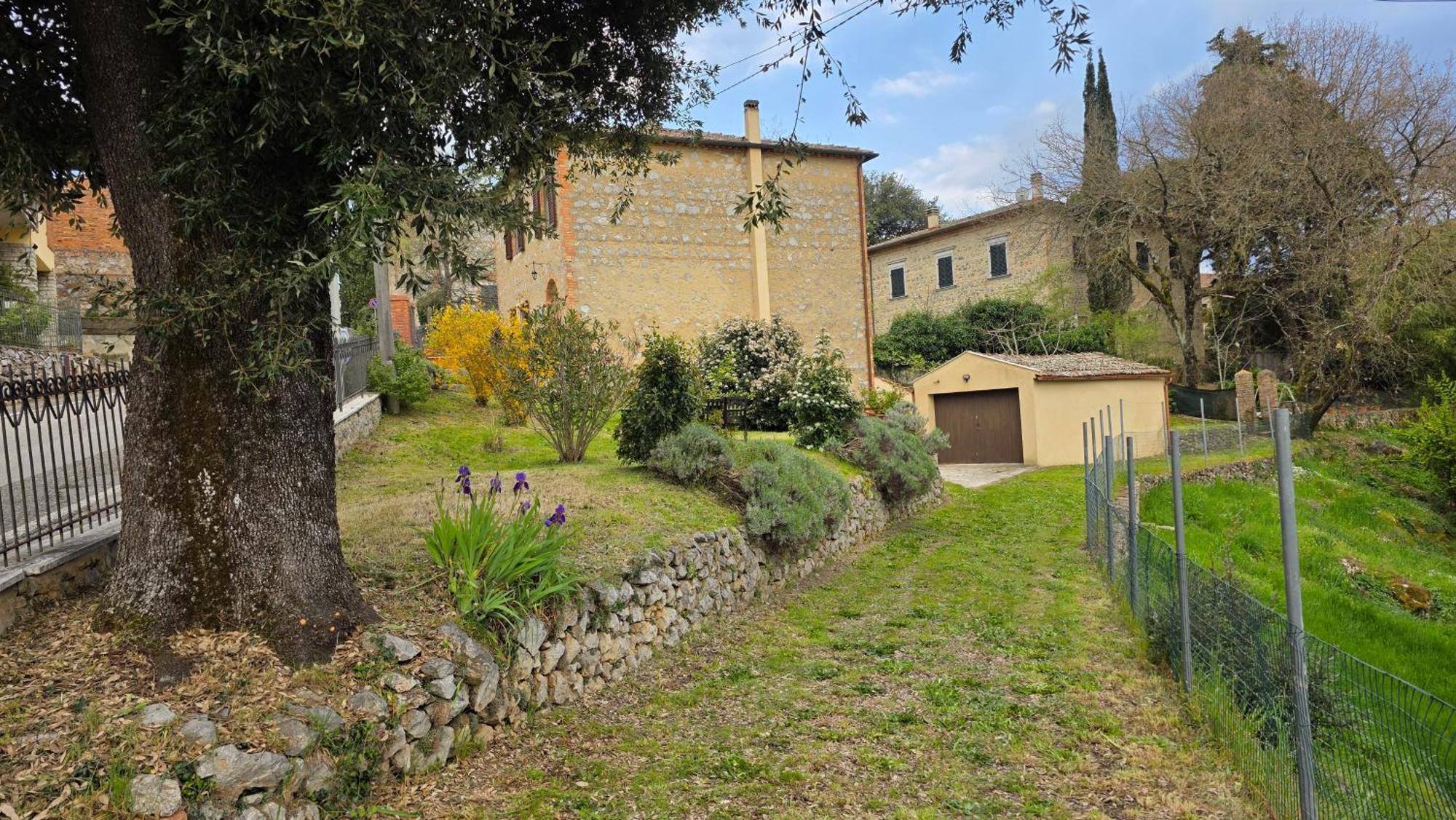 A Casa Di Gabri Villa Montefollonico Bagian luar foto