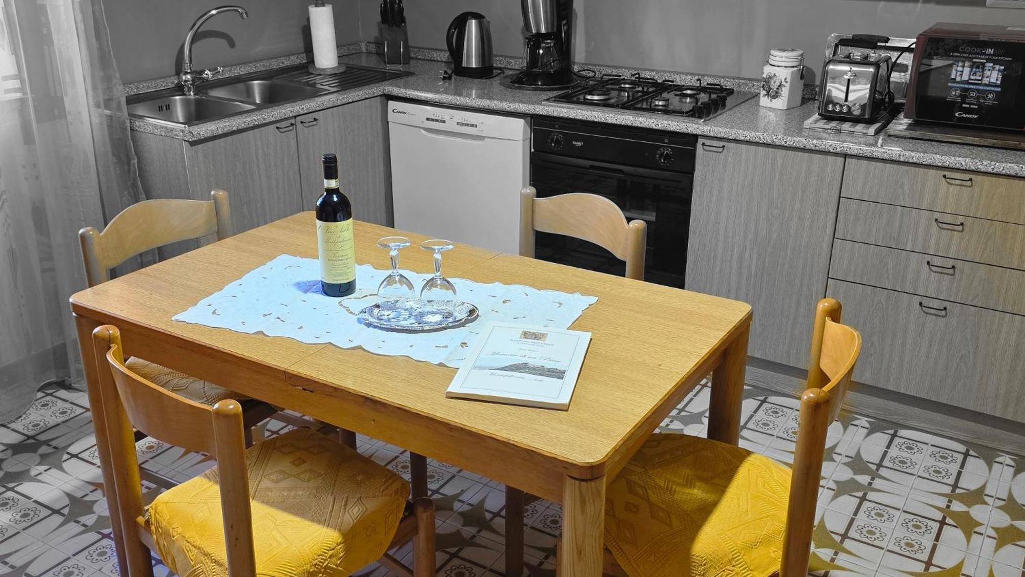 A Casa Di Gabri Villa Montefollonico Bagian luar foto